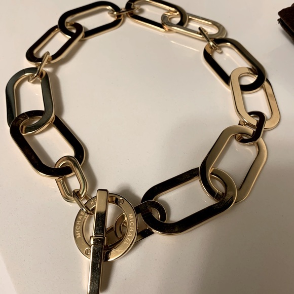 Michael Kors Jewelry - Michael Kors Large link necklace